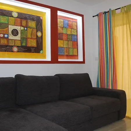 Apartamento Turistico Acoteias Апартаменти