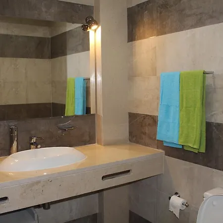 Apartamento Turistico Acoteias Апартаменти