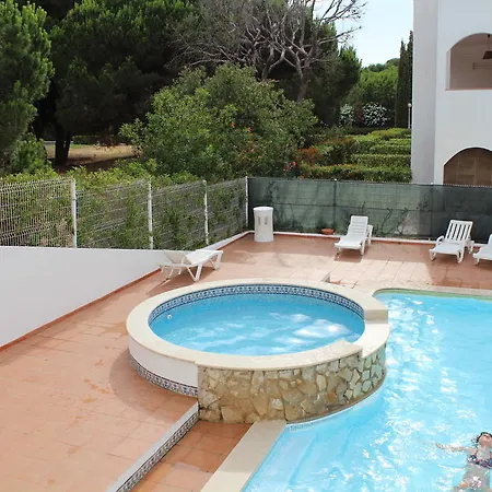 Апартаменти Apartamento Turistico Acoteias Албуфейра